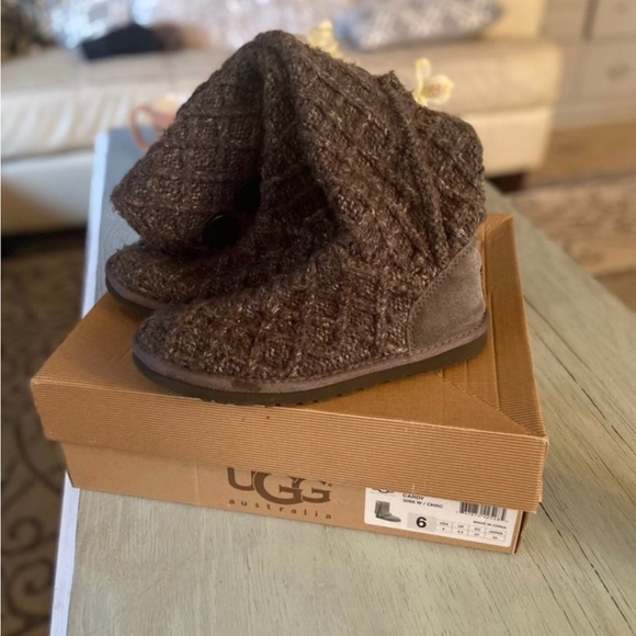 Ugg Australia Classic Cardy boots size 6 - Picture 5 of 5